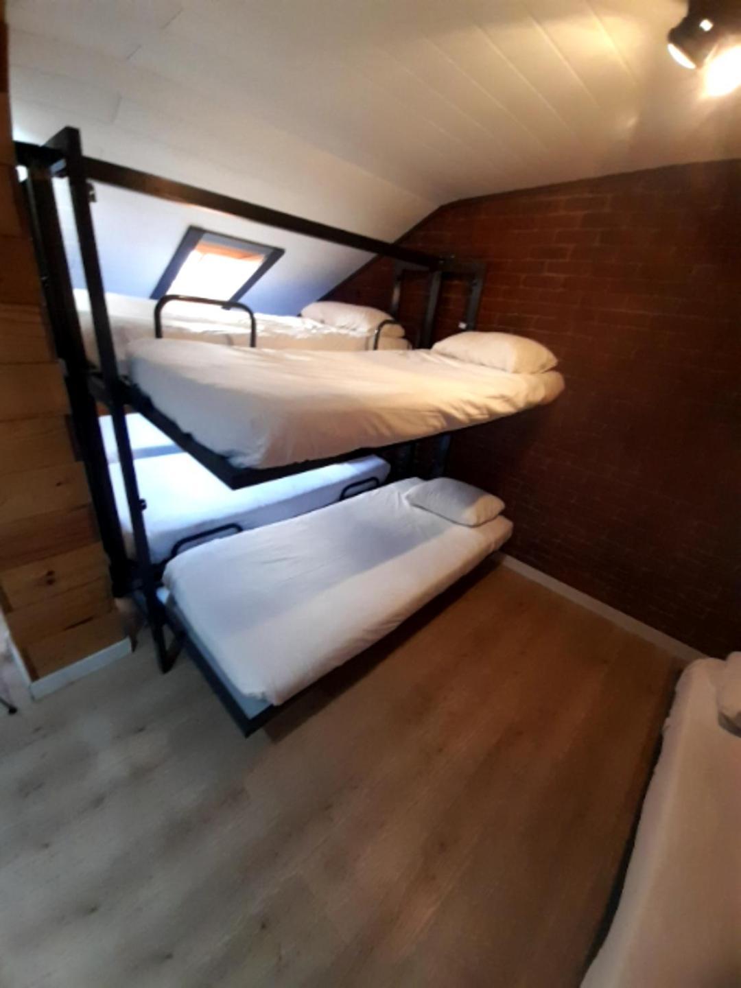 Hostal Erasmus By Gaiarooms Salamanca Buitenkant foto